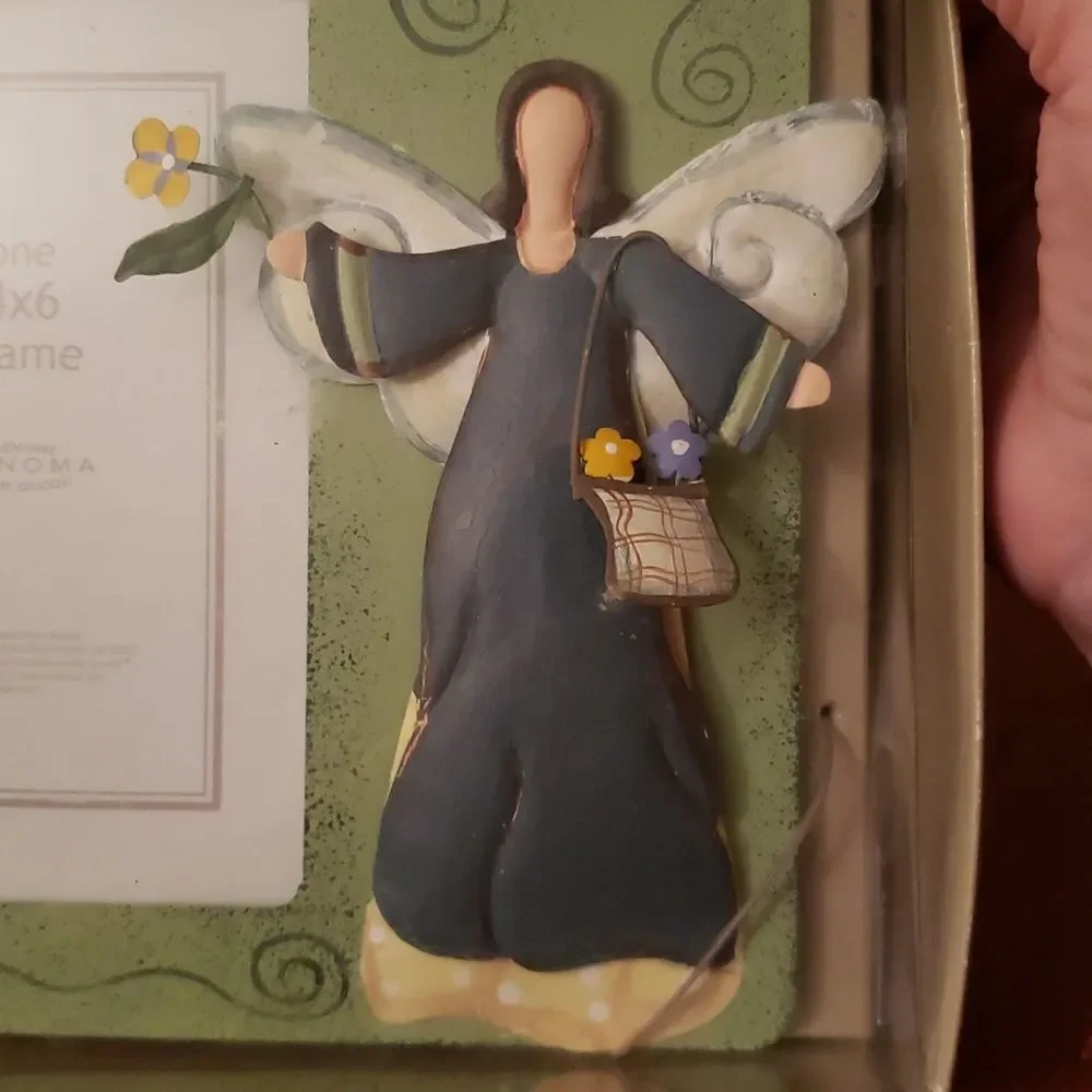 NIB Kohl's Sonoma Home Goods Angel Picture Frame 4